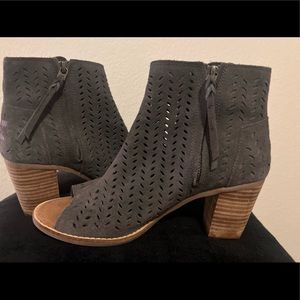 Cute gray Toms Majorca Suede Peep Toe Booties